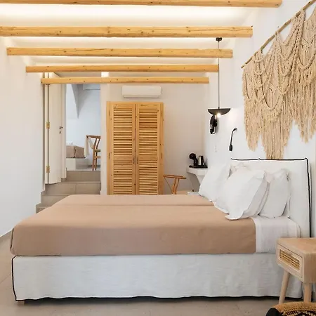 Melidron & Otel Agios Prokopios (Naxos)