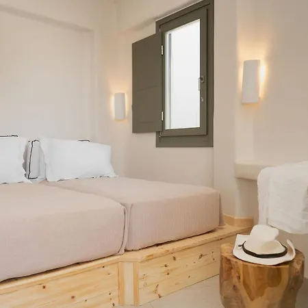 Melidron & Otel Agios Prokopios (Naxos)