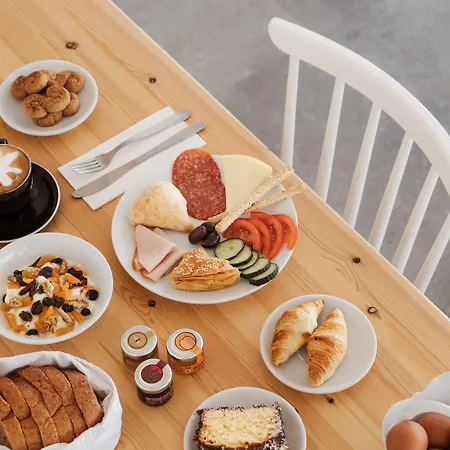 Melidron Hotel&Suites 3*