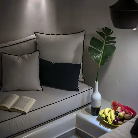 ホテル Melidron Hotel Suites Villas アギオス・プロコピオス